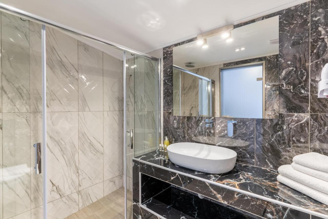 Superior Sea View Suite